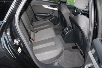 Audi A4 Avant 35 2.0 TDI SPORT S tronic, MATRIX, 1.majiteľ - 9