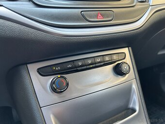 •Opel Astra Turbo Dynamic 105k •Kúpené v SR •len 79 000km - 9