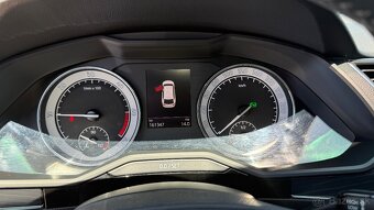 Škoda Superb Combi 2.0 TDI SCR Style DSG - 9