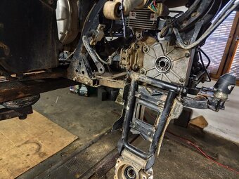 Linhai 550 V-twin - 9