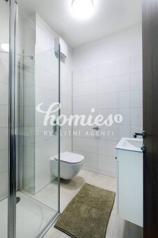 PRENÁJOM 3 izbový luxusný byt v úplnom v centre Nitry s park - 9