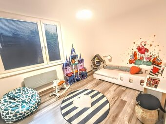 SMART BÝVANIE V KOMÁRNE 3 izbový byt s loggiou na PREDAJ - 9