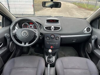 Renault Clio Grandtour 1.5DCi diesel, 63kW, MT5, rok:06.2008 - 9