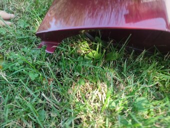 Predám predný blatník - 9