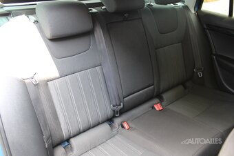 Škoda Octavia Combi 1,0 TSi DSG 85 kW STYLE - 9