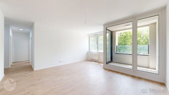 Na predaj 3 izbové byty s loggiou v novostavbe, Poprad - 9