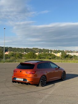 Seat leon cupra 300 2.0tsi performance 4x4 - 9