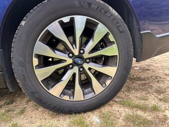 Subaru outback 2,5i exclusive - 9