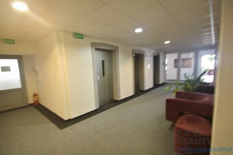 PRENÁJOM administratívnych priestorov 17 - 390 m2-TECHNOPOL - 9