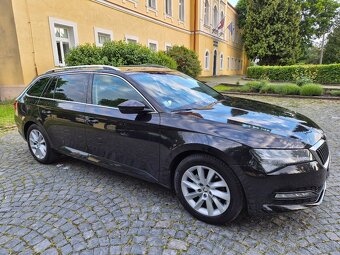 Škoda Superb Combi 2.0 TDI SCR Ambition DSG - 9