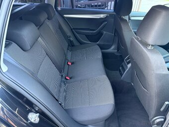 Škoda Octavia Combi 1.6 TDI Ambition - 9