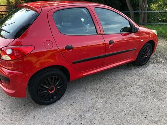 Peugeot 206 + 2011 - 9