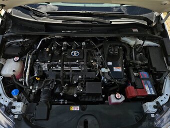 Toyota Corolla GR 2022 1.8 Hybrid CVT - 9