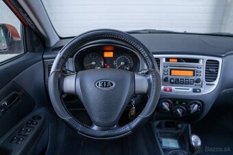 Kia Rio 1.4i - 9
