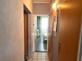 Predaj priestranného 4-izbového bytu s potenciálom... - 9