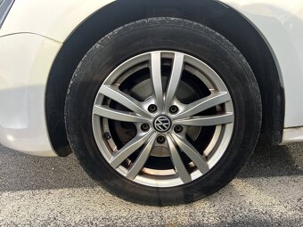 Volkswagen Jetta 1.2 TSI, kupované SR, Nové rozvody - 9