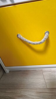 Skriňa na hračky - 9