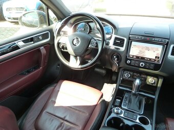 Volkswagen Touareg II 3.0 V6 TDI BMT Premium 4MOTION - 9