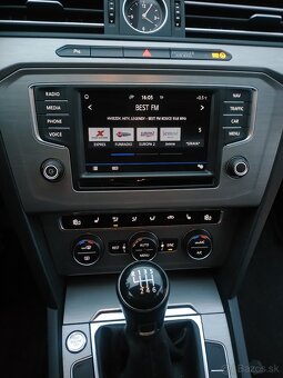 Volkswagen Passat Variant B8 - 9