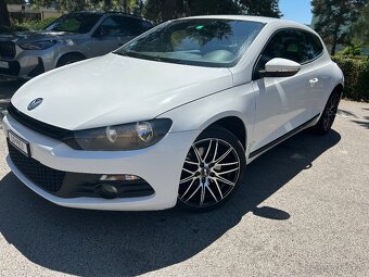 Volkswagen scirocco 1,4 TSI 118 Kw - 9