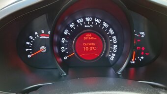 KIA Sportage 3, CRDi 4x4 - 9