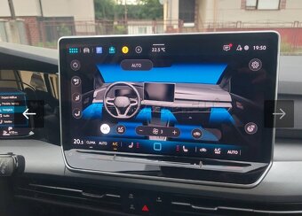 VW Golf 8 Variant 2,0 TDI - 9