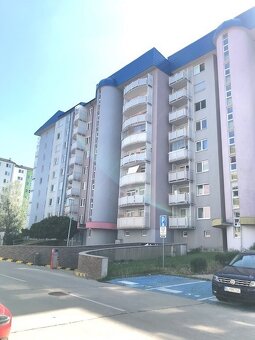 1izb. AGÁTOVA UL. za 580 €/mes. vrátane energií - 9