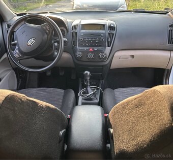 KIA Ceed 1.4 77kw 2009 (proceed) - 9