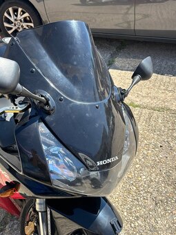 Honda CBR 954 RR fireblade 2005 - 9