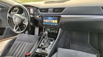 Škoda Superb 2.0TDI 110kw - 9