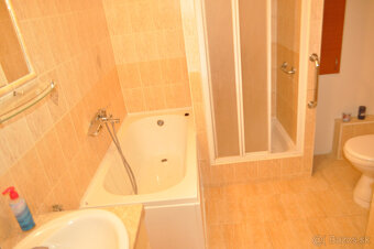 Prenájom bytu 3+1 s Loggiou, sídl. Tarča, Sp. Nová Ves - 9