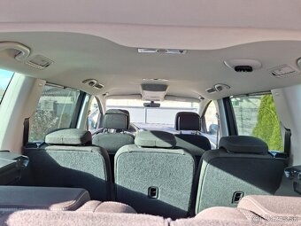 Volkswagen Sharan 2.0 TDI 7miest - 9