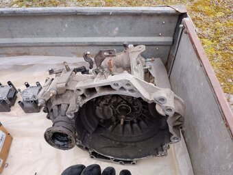 Vw golf 4, 1,4, 16V. 1J5 - 9