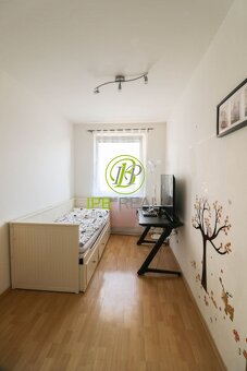 Zrekonštruovaný 3-izb. byt s balkónom na Jamnického ul. na D - 9