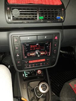 Seat Alhambra 2.0tdi 103 kW 2006 - 9