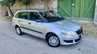 SKODA FABIA COMBI 2010 1.2 BENZIN 118000KM KUPENE NA SK - 9