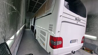 Predam autobus man r07 - 9