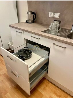 Predaj zariadený 2 izbový byt, Záhradnícka ulica,Bratislava  - 9