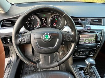 Škoda Superb 2.0 TDi - 9
