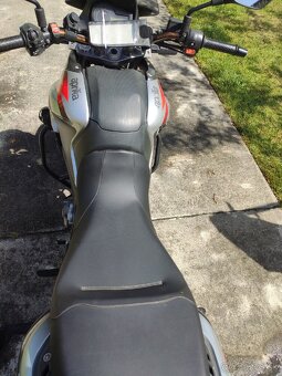 Aprilia Pegaso 650 Strada - 9