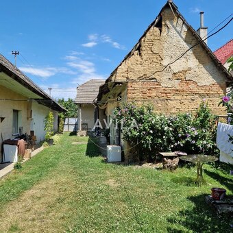 Na predaj RD v centre Dolné Srnie – pozemok 681 m² - 9