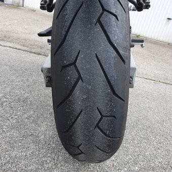 Yamaha fz600 - 9