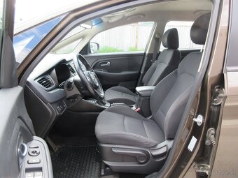 Kia Carens 1.7 CRDi odp. DPH - 9
