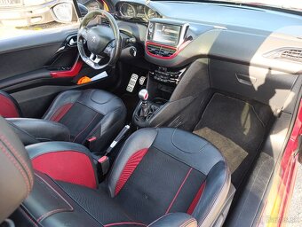 Peugeot 208 1.6 GTI - 9