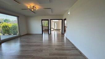 NA PREDAJ 5 izbový rodinný dom Čechynce Nitra - 9