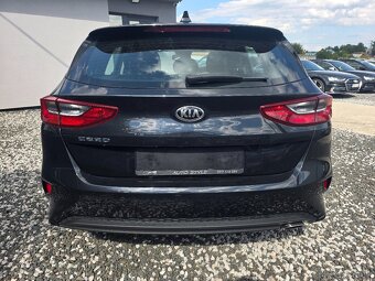 Kia Ceed 1.5 T-GDi Silver A/T - 9