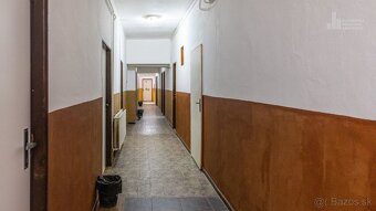 SRA| Ubytovacie zariadenie a prevádzková budova uprostred Sv - 9