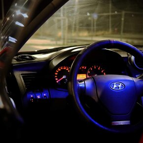 Hyundai coupé GLS 2.0 - 9