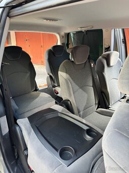 Peugeot 807 2.0 HDi 100kW 7(8) miestne - 9