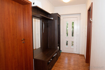 ✨ Domček s atmosférou v Hrubom Šúre – kde technológie slúžia - 9